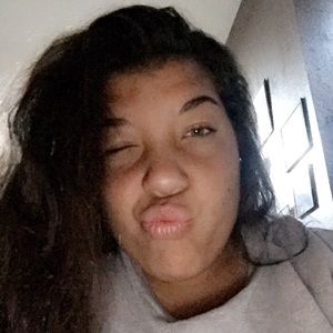 Meet your Posher, Kyra